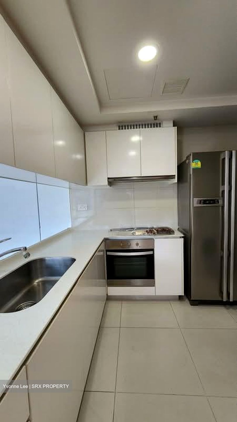 The Lakefront Residences (D22), Condominium #557294291
